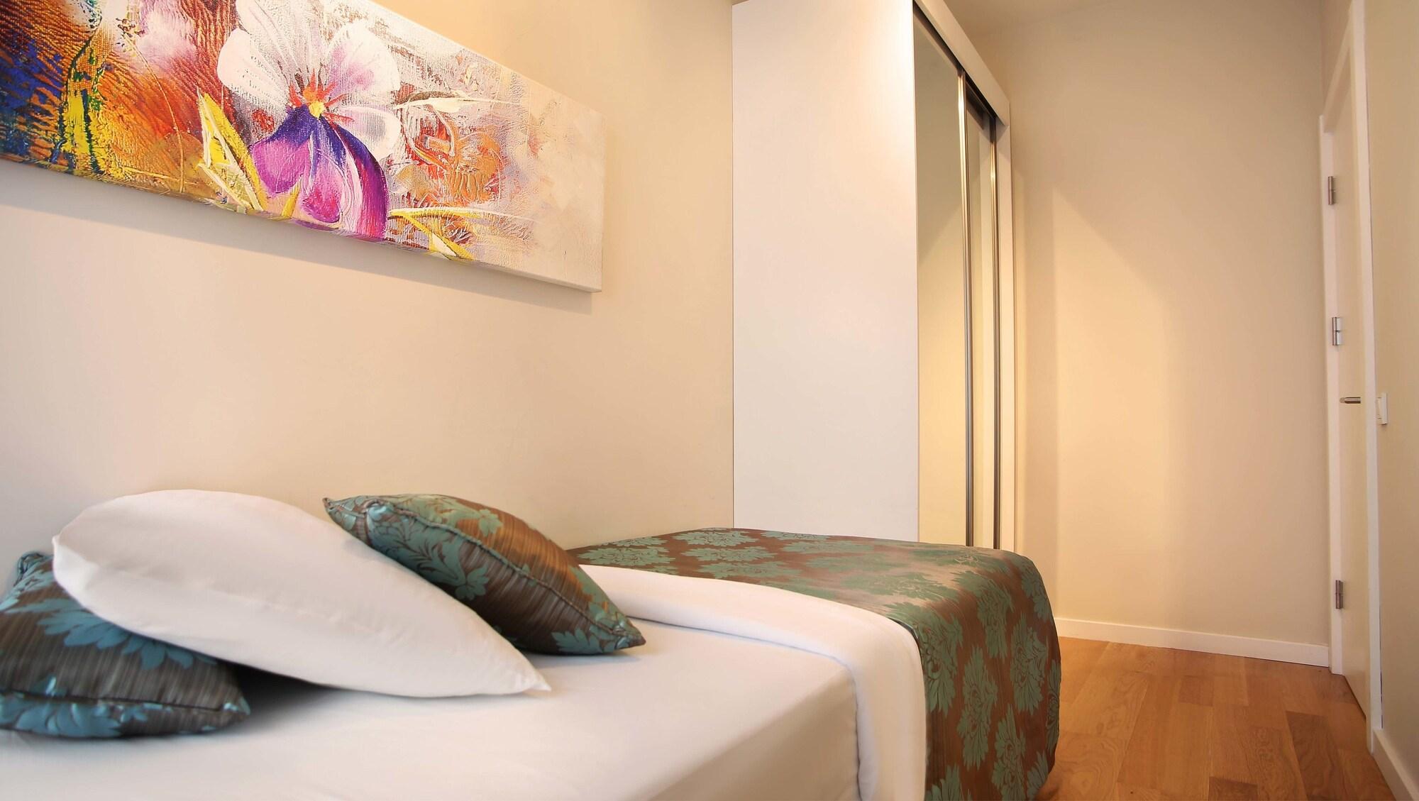 G Suites Airport Istanbul Exterior photo