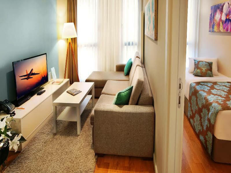 G Suites Airport Istanbul Exterior photo